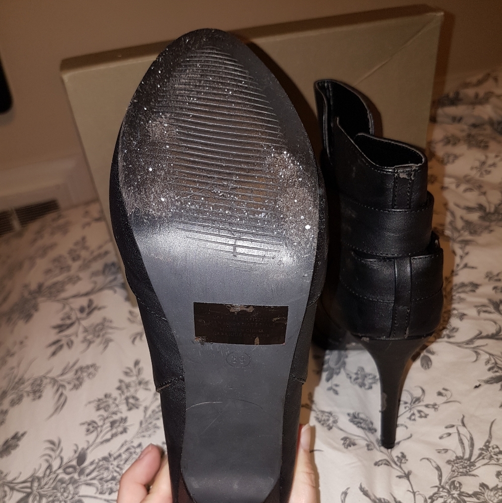 Heeled Booties - Picture 3 of 5